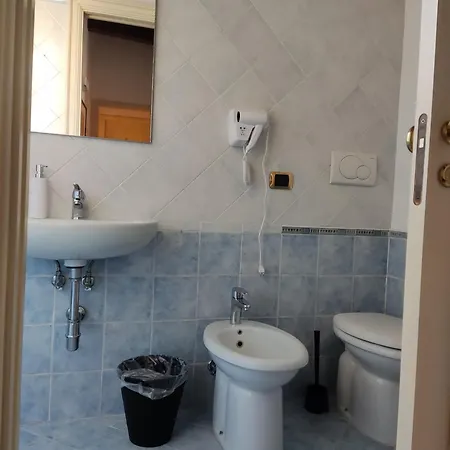 公寓 Trani Residence 特拉尼